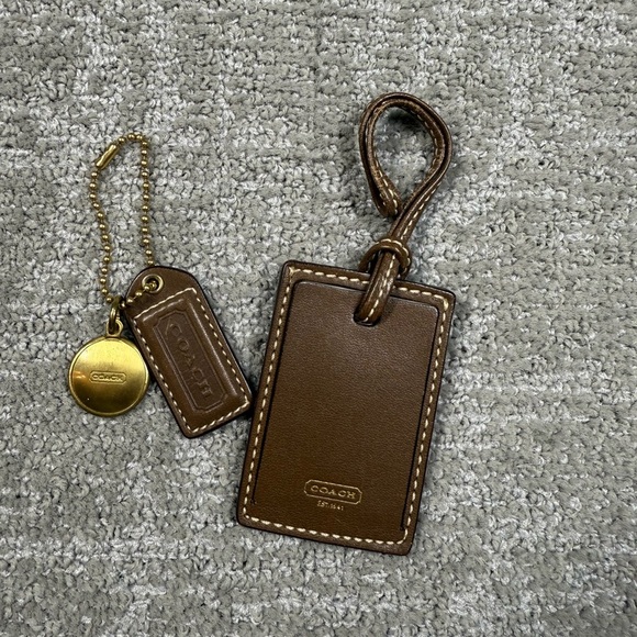 Coach Brown Leather Luggage tag and Tag Chain - Picture 1 of 4